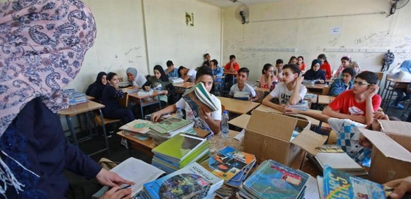 مستقبل طلاب لبنان في خطر!!