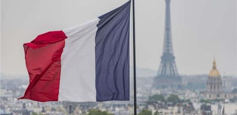 "نيويورك تايمز": فرنسا تبحث إمكانية الانسحاب من "الناتو"