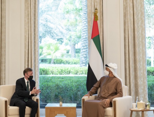 الأمير محمد بن زايد يجري مباحثات مع مستشار الأمن القومي الأميركي