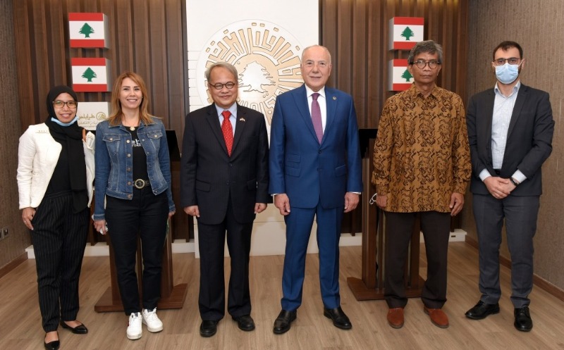 دبوسي إستقبل سفير إندونيسا: " لبناء أوسع العلاقات الإندونيسية اللبنانية من طرابلس الكبرى"