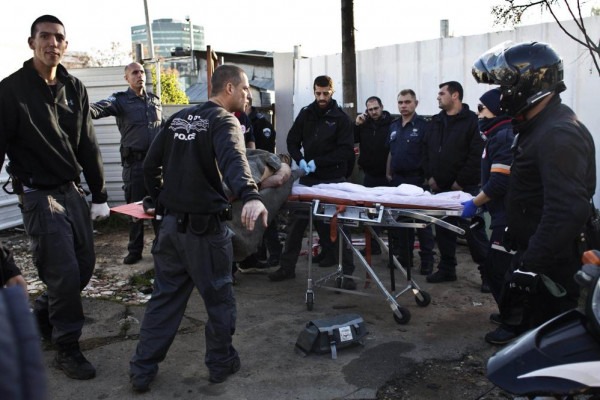 إصابة إسرائيلي بعملية طعن بتل أبيب وشرطة الاحتلال تحقق بالحادثة