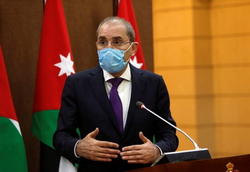 وزير الخارجية الأردني: تقويض حل الدولتين في القضية الفلسطينية “حقيقةٌ بشعة”!
