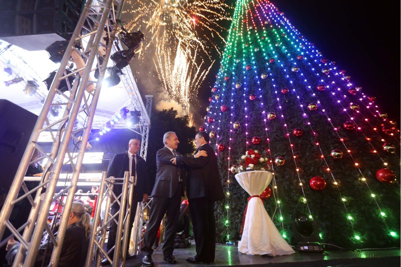 الاحتفال بإضاءة شجرة الميلاد في بيت لحم