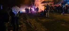 مئات المواطنين الفلسطينيين يتوافدون إلى برقة لمساندة الأهالي للتصدي لاعتداءات المستوطنين