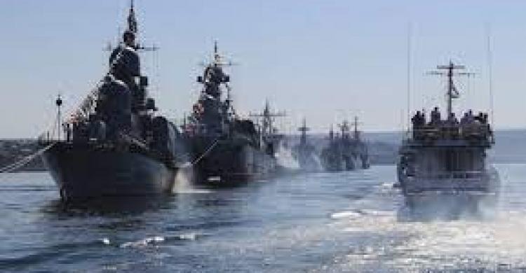 بدء مناورة عسكرية لأكثر من 30 سفينة حربية روسية في البحر الأسود