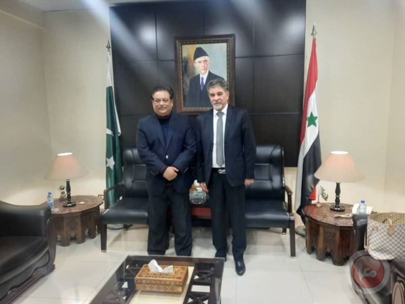 السفير عبد الهادي يلتقي سفيري جنوب أفريقيا والباكستان بدمشق
