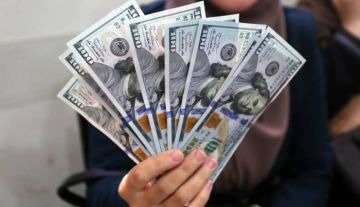 كيف افتتح سعر صرف دولار السوق السوداء هذا الصباح؟