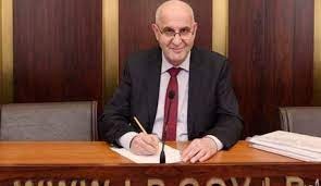 النائب عاصم عراجي.. يُعلن العزوف عن الترشّح...
