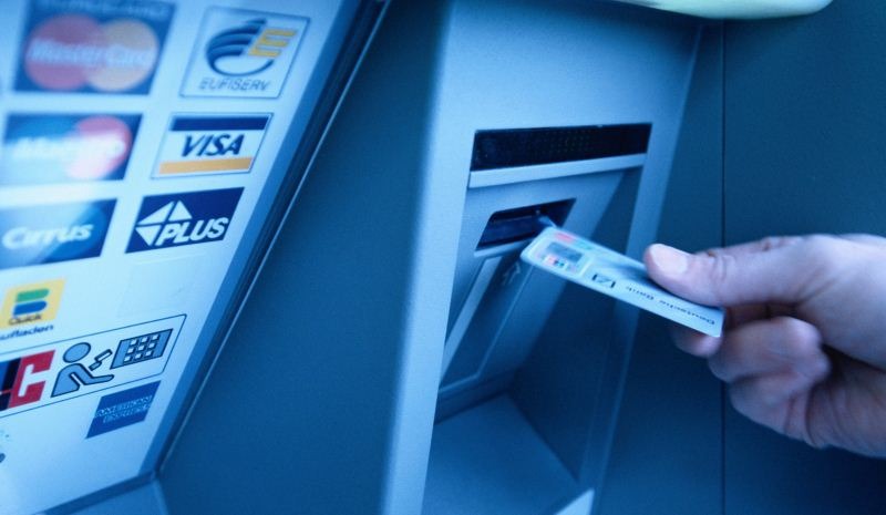 احذروا السارقين المتربّصين قرب الـATM