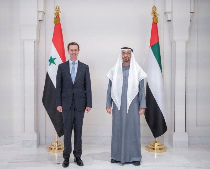 الرئيس الأسد يلتقي الشيخ محمد بن زايد في أبو ظبي