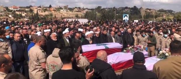 بالفيديو:  تشييع حاشد وحزين لضحايا المجزرة المروعة الأم باسمة وبناتها ريما.. منال.. وتالا