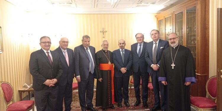 اللجنة الثلاثية الاردنية والفلسطينية والارمنية في زيارة رسمية لدار البطريركية الارمنية الكاثوليكية في روما