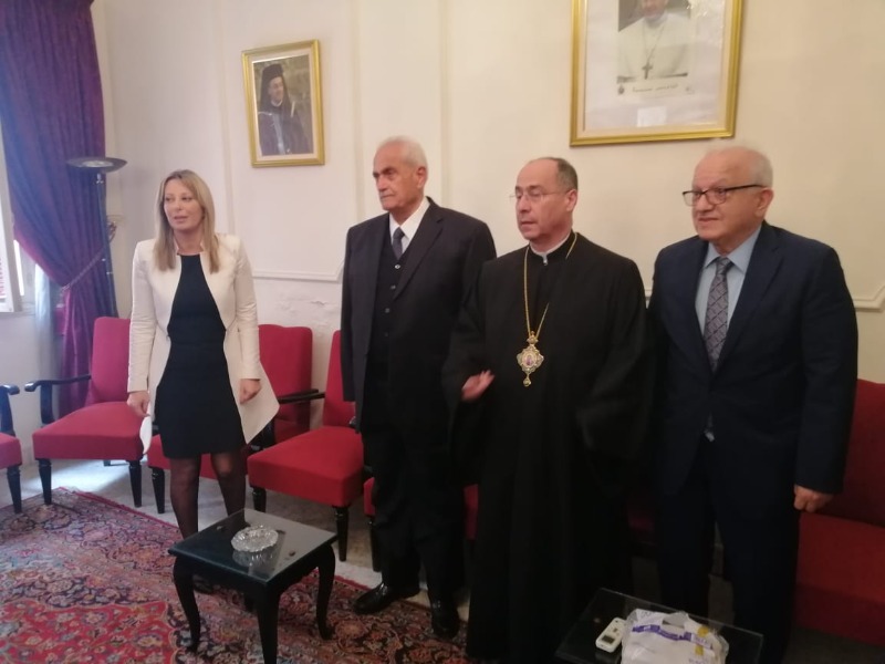 المرشحان المستقلان يوسف النقيب وغادة أيوب يهنئان المطران ايلي الحداد بمناسبة عيد الفصح