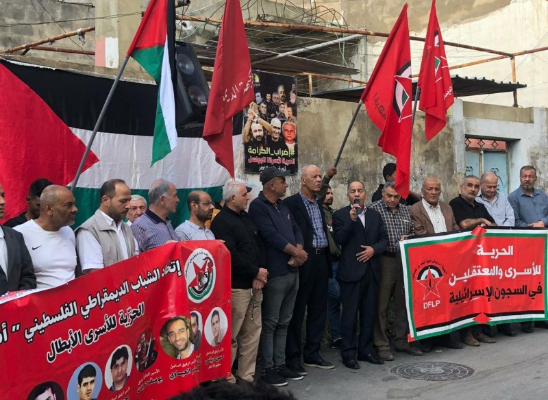 وقفة تضامنية في البرج الشمالي مع الاسرى واسنادا للقدس والضفة