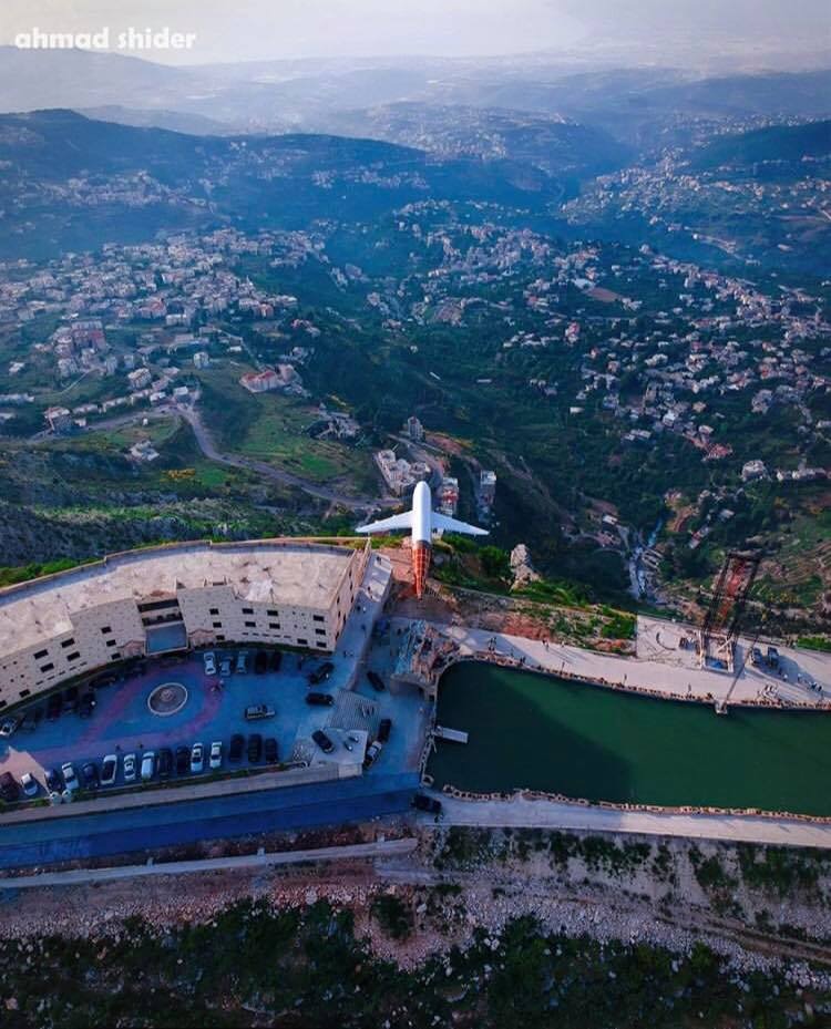 لقطات رائعة ومبهرة  من "بقاع صفرين" "وجبل الاربعين" في لبنان