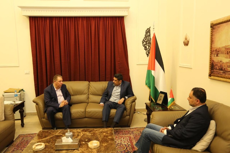 السفير دبور يلتقي رئيس لجنة الحوار اللبناني الفلسطيني