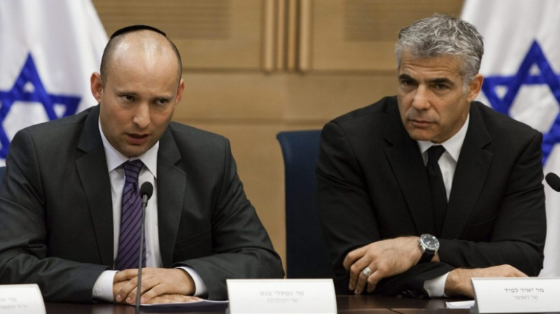 الكيان الإسرائيلي يذهب للانتخابات.. اتفاق على حل "الكنيست" ولبيد رئيساً للوزراء