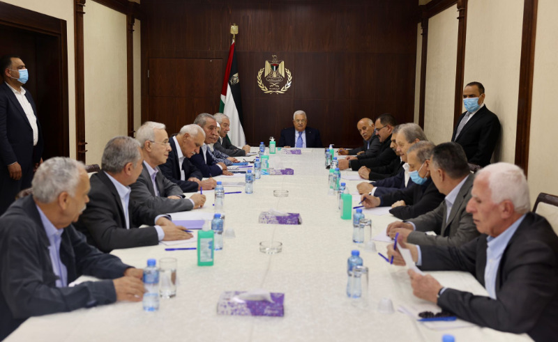 اللجنة المركزية لحركة فتح تعقد اجتماعاً برئاسة الرئيس عباس