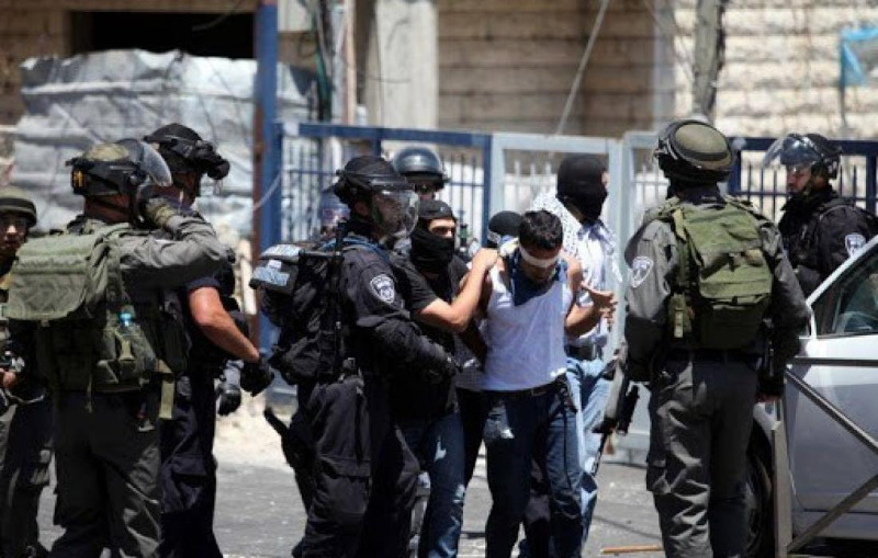الاحتلال الاسرائيلي اعتقل فلسطينيا من القدس المحتلة