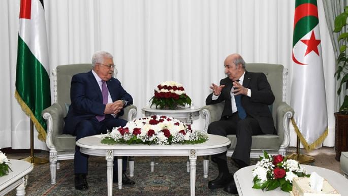 الرئيس عباس يزور الجزائر لحضور احتفالات الاستقلال وبحث جهود المصالحة الفلسطينية