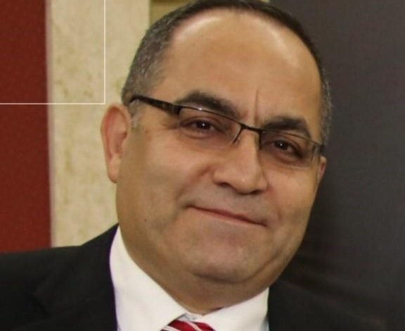 د. حاتم العلي: مبادرة رئيس مجموعة أماكو علي محمود العبد الله أنقذت البلدة من تراكم النفايات