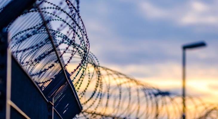 الاحتلال يحوّل أسيرة من طولكرم للاعتقال الإداري