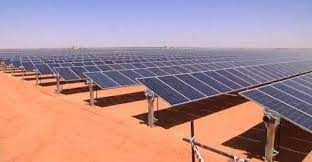 السعودية تنشئ أكبر محطة شمسية بالمنطقة