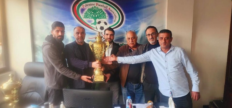 نادي النهضة - البرج الشمالي يتسلم كأس الشهيد الرئيس ياسر عرفات