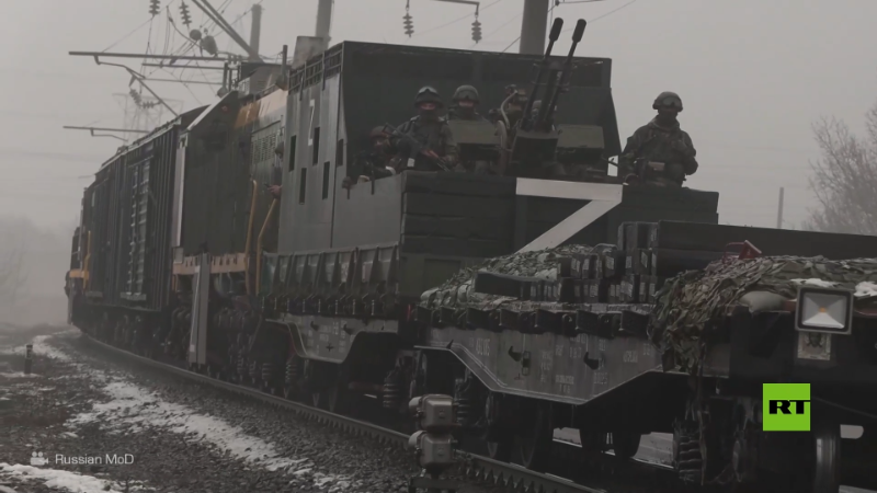 بالفيديو.. الدفاع الروسية تكشف عن قطار خاص لخوض الحروب