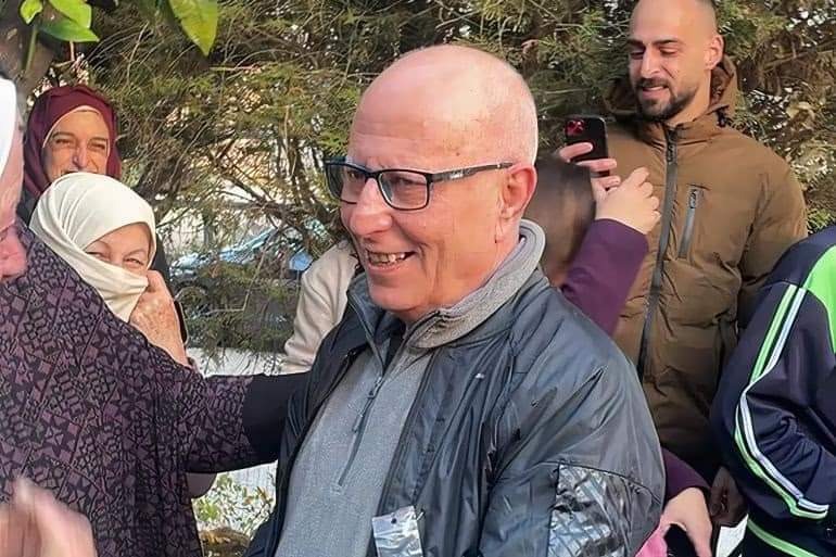 رئيس الوزراء اشتية: فرحتنا بحرية كريم كبيرة والعقبى لبقية اخوانك ليكون اللقاء في القدس المحررة