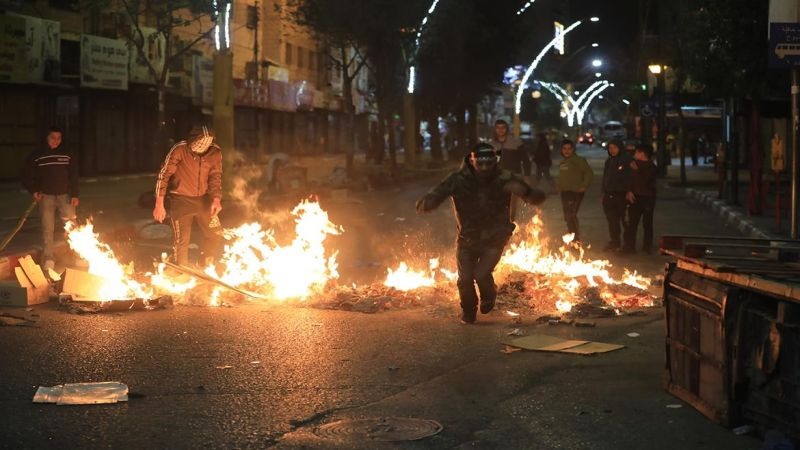 شهداء وجرحى خلال اقتحام قوات الاحتلال مخيم عقبة جبر في اريحا