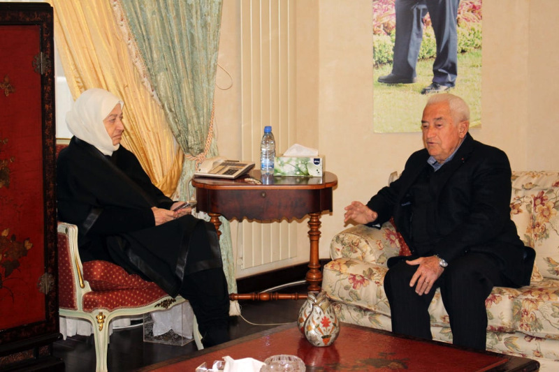 بهية الحريري تستقبل عبد المولى الصلح