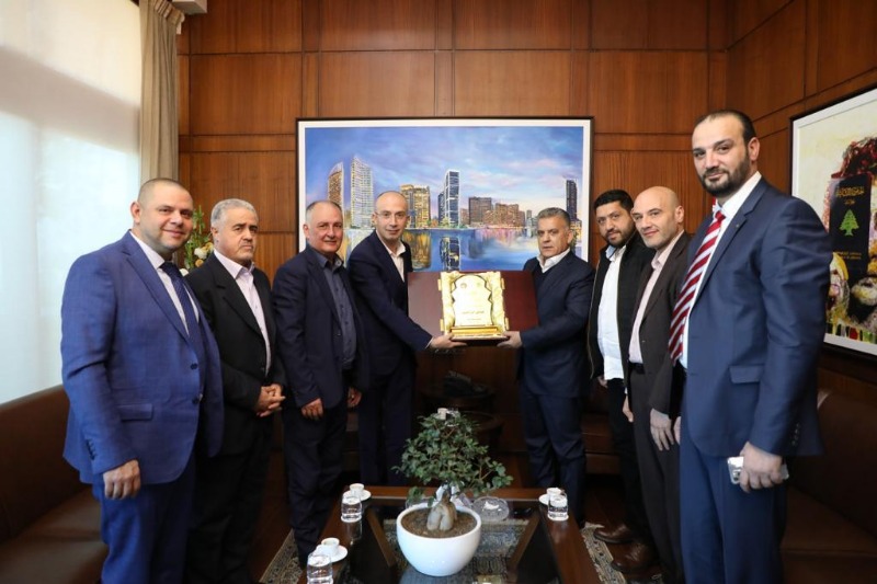 اللواء ابراهيم يستقبل وفداً من إدارة مستشفى بعلبك الحكومي