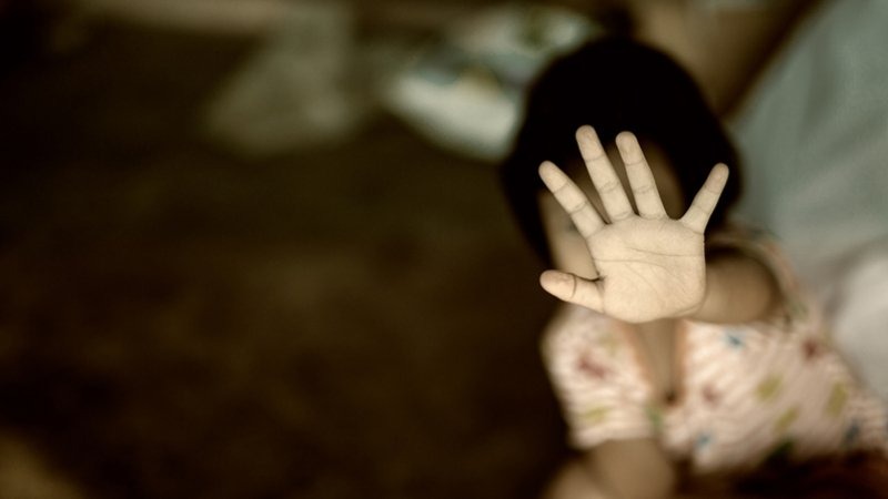 تعرُّض طفلة للإعتداء الجنسي داخل مدرسة في بعلبك