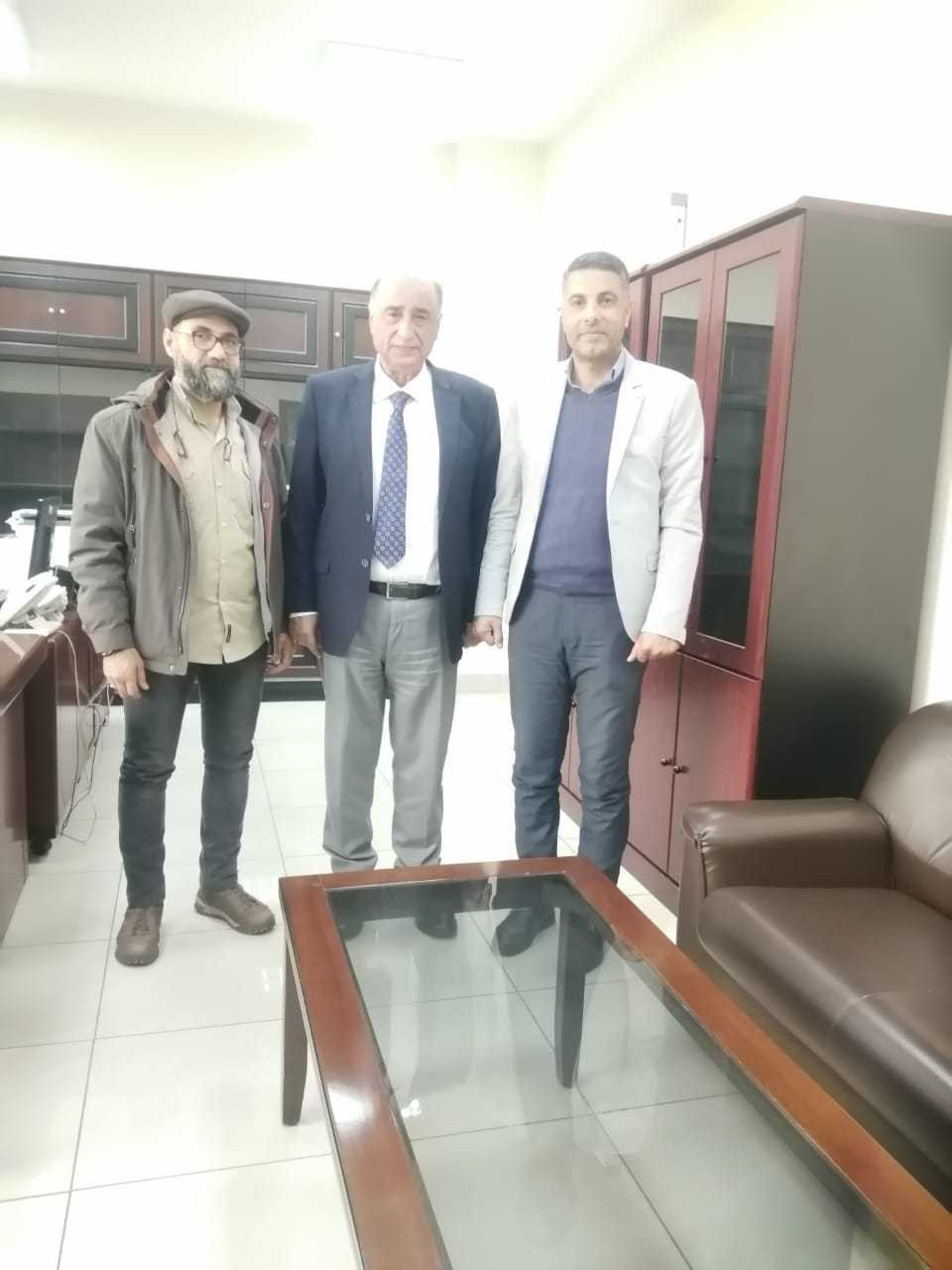 وفد من "الحزب" زار رؤوساء الوحدات الادارية في سراي صيدا الحكومي والتقى مدراء جمعيات اهلية
