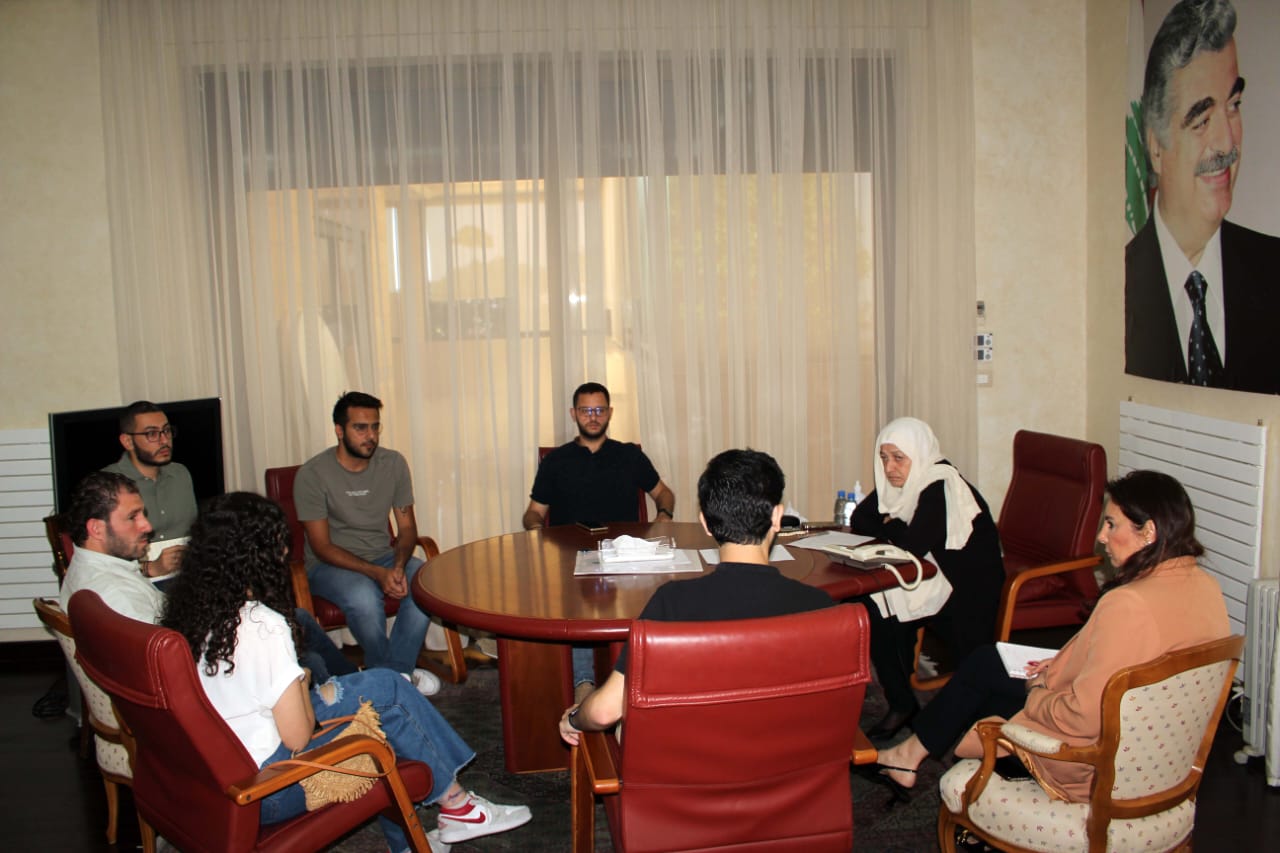 بهية الحريري تلتقي وفداً من مديري المشاريع والمتطوعين في "DPNA"