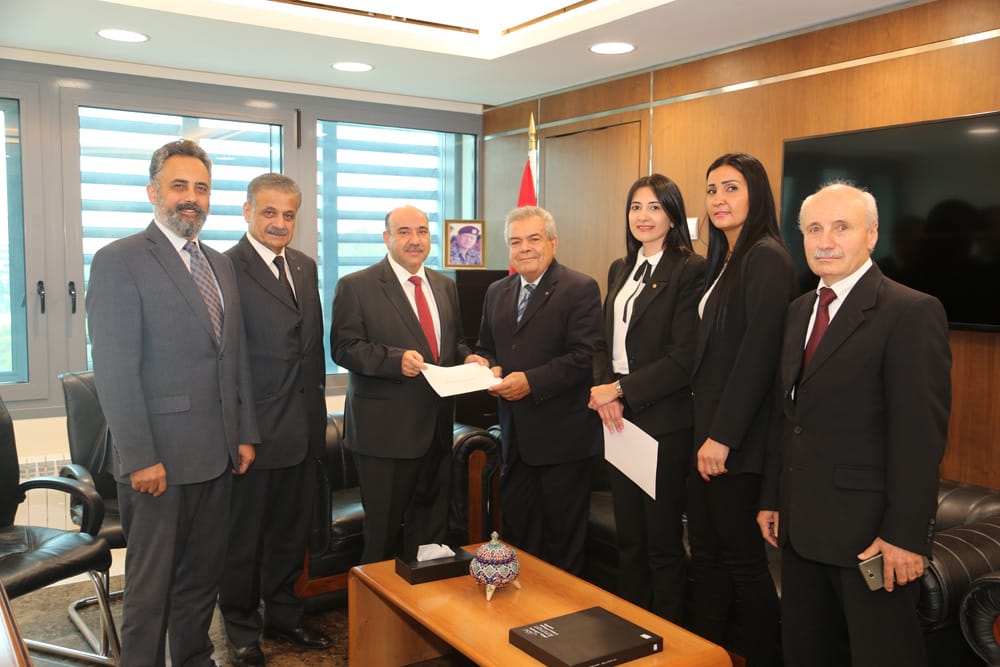 الرابطة الهاشمية في لبنان زارت سفير الأردن لتهنئة جلالة الملك بزواج ولي العهد!