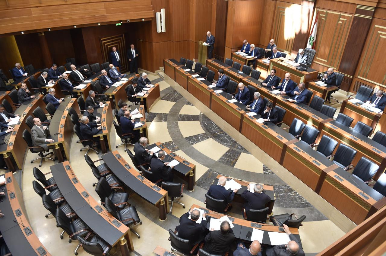 جلسة التشابهات والتقاطعات: 16 نائباً يحسمون وجهة الرئاسة!