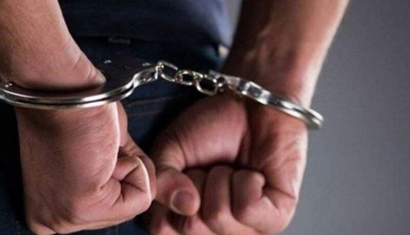 توقيف مواطن لمحاولته تهريب كمية من التنباك المعسّل إلى أستراليا