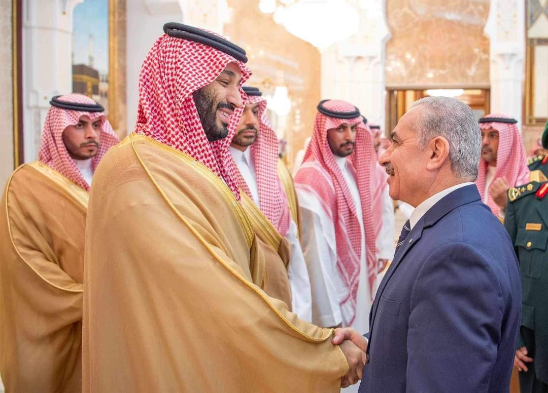 رئيس الوزراء اشتية يشيد بالجهود الكبيرة للمملكة العربية السعودية في خدمتها لضيوف الرحمن