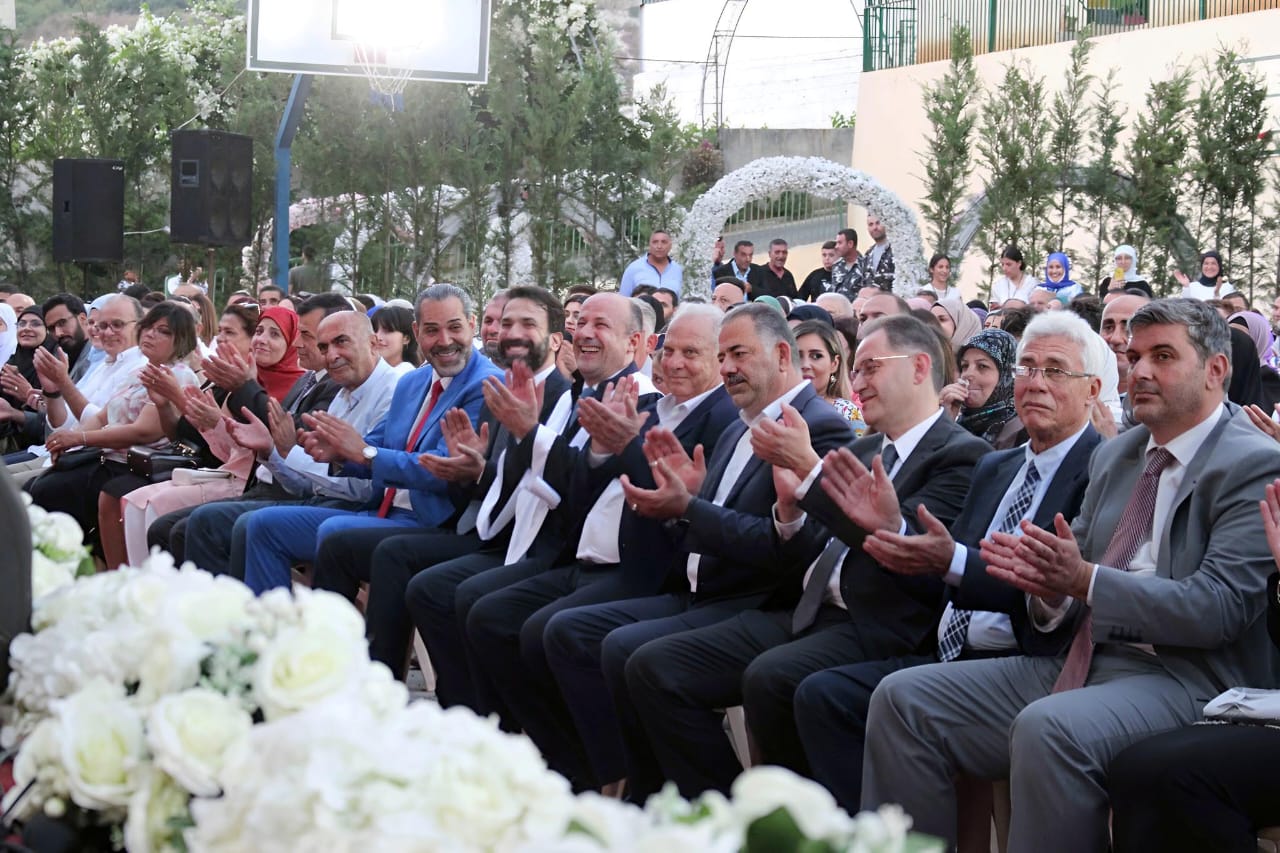 المايسترو د. لبنان بعلبكي يرعى احتفال  ثانوية "السفير" بتخريج "فوج البر والإتقان 2023"