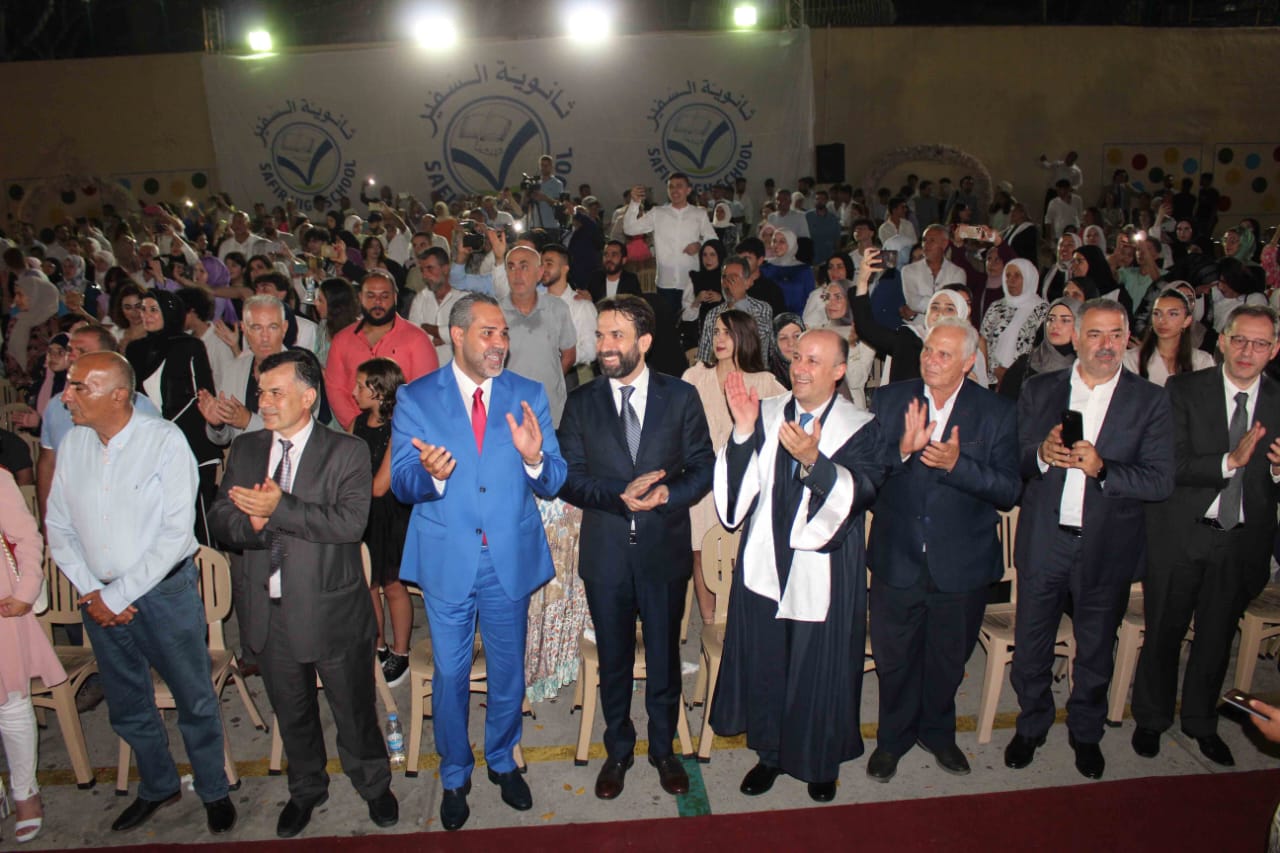 المايسترو د. لبنان بعلبكي يرعى احتفال  ثانوية "السفير" بتخريج "فوج البر والإتقان 2023"