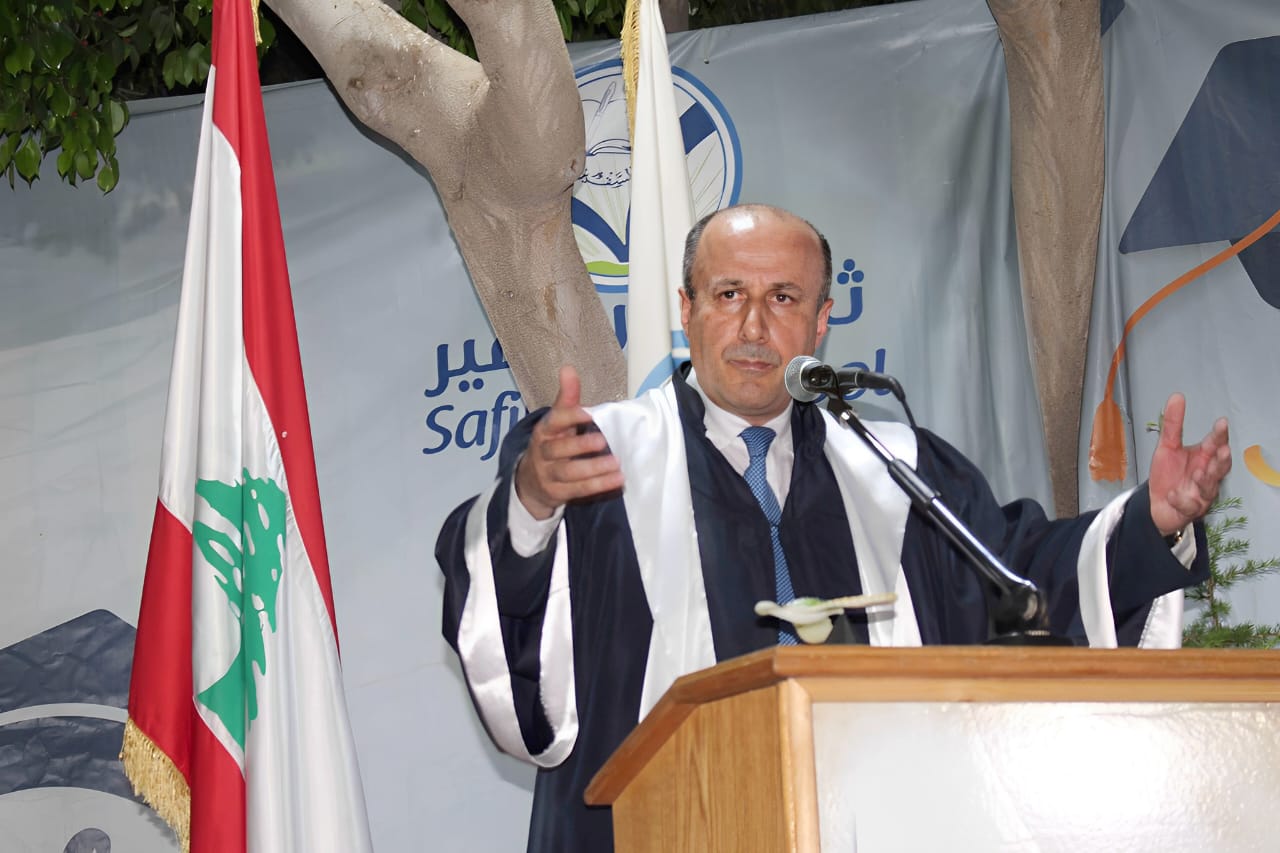 المايسترو د. لبنان بعلبكي يرعى احتفال  ثانوية "السفير" بتخريج "فوج البر والإتقان 2023"