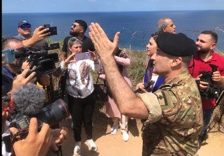 الجيش نظَّم جولة ميدانية على طول الخط الأزرق.. العميد شحادة: سنحافظ على حق لبنان في كل حبة تراب