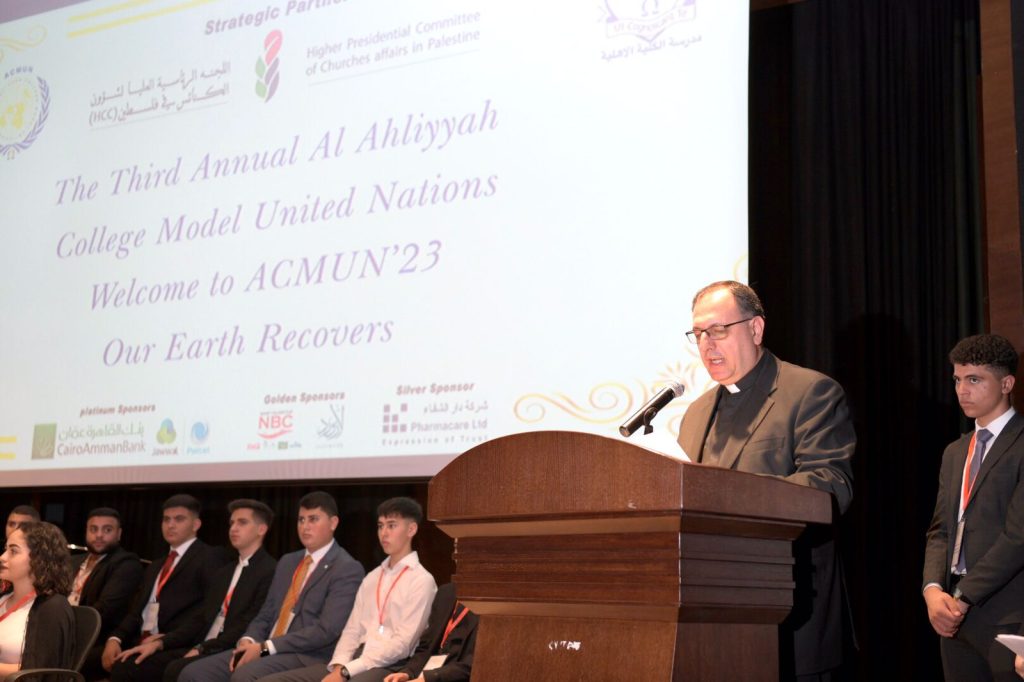 د. خوري: برنامجكم التدريبي يهيء ابنائنا من الطلبة لمحاكاة منظمة الامم المتحدة