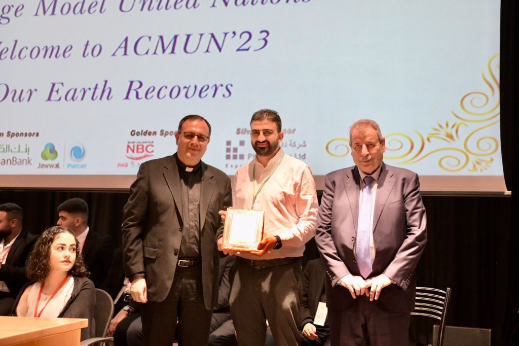 د. خوري: برنامجكم التدريبي يهيء ابنائنا من الطلبة لمحاكاة منظمة الامم المتحدة