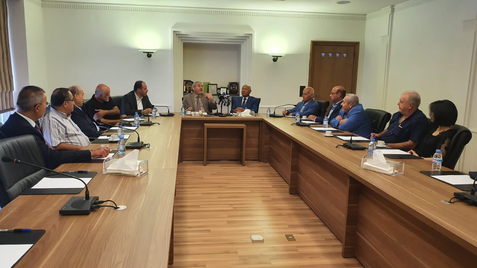 الوزير بيرم من غرفة صيدا: زيارة الرئيسين بري وميقاتي لمنصة التنقيب هي نتاج تظافر اوراق القوة في لبنان ودور المقاومة