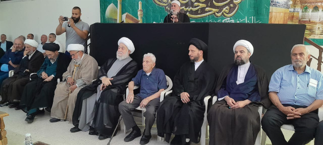 تشييع جثمان حرم المفتي عسيران بمأتم مهيب في حسينية صيدا