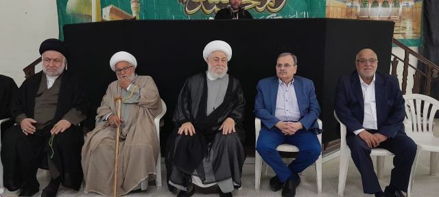 تشييع جثمان حرم المفتي عسيران بمأتم مهيب في حسينية صيدا