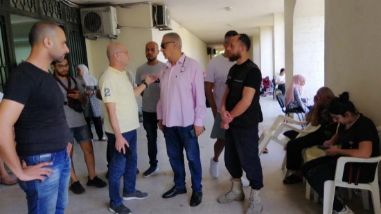 د. بديع بعد تفقده للنازحين من الإشتباكات إلى بلدية صيدا: الوضع مأساوي ونناشد الهيئات الدولية والمحلية المساعدة...